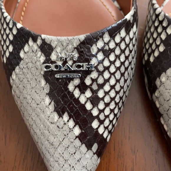 Coach flats - Picture 2 of 4